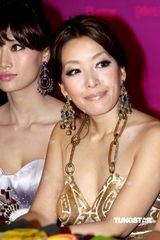 高清：众星云集千集盛典 尚雯婕一脸凶相成功抢镜