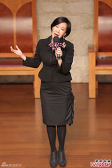 组图：台艺人徐风追思会 好友张菲余天现身致意