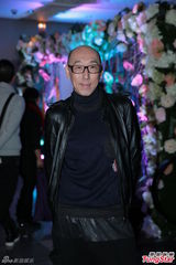 组图：主播刘明轩嫁王傲山 张卫健许志安出席