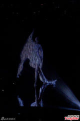 组图：江蕙劈腿挑战现代舞 阿妹买燕窝送二姐