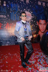 组图：郭富城戴墨镜宣传巡演 邀发哥合作寒战2