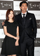 高清组图：孔侑郑柔美《熔炉》试映 情侣装亲密亮相