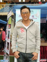 组图：马德钟不担心儿子性取向 望他多结识朋友