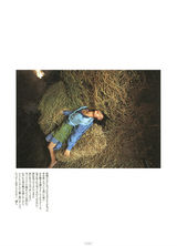 47岁铃木保奈美气质写真 获赞永远的赤名莉香