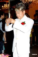 组图：周秀娜陈百祥郭政鸿等出席剪彩活动 