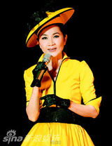 组图：凤飞飞生前精彩演出回顾 帽子歌后音容犹在