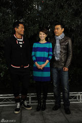 组图：《逃出生天》探班古天乐伤痕累累