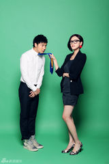 组图：田亮叶一茜婚后5周年写真甜蜜逗趣