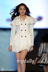 组图：少女时代BigBang等参加2012K-POP服装博览会