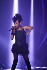 组图：我是歌手羽泉爆冷夺冠 邓超帮唱抢戏