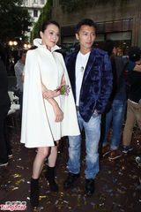 组图：谢霆锋否认介入王菲婚姻传闻