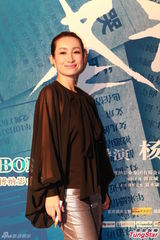 组图：杨采妮《圣诞玫瑰》首映 郭富城耍宝