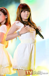 组图：众韩流明星齐聚《2012韩流DREAM演唱会》