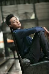 组图：《奢香夫人》张桐最新写真亮相凸显型男本色