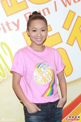 组图：李小鹏有女万事足 笑称女儿遗传运动基因