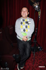 组图：任达华助阵影城开业 曾志伟谈张馨予绯闻