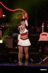 组图：陶晶莹拼老命热舞 FT Island组合压轴