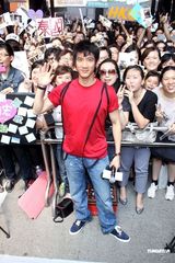 幻灯组图：王力宏8月推新专辑 不怕与周杰伦做比较