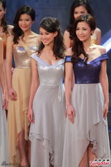 组图：港姐准决赛诞生10强 白纱裙秀腿抢镜