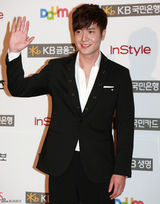 组图：第47届韩国百想艺术大赏群星闪耀