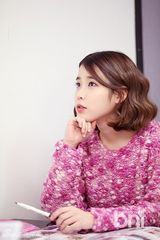 组图：张根硕IU《漂亮男人》幕后照独家揭秘