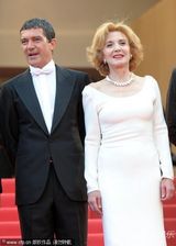 高清组图：《吾栖之肤》首映 班德拉斯吻导演