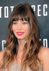 组图：《全面回忆》记者会 红唇杰西卡PK高贵凯特