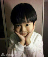 组图：孟庭苇全家私照曝光 正太儿子可爱耍宝