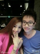 组图：41岁辣妈逆生长似少女 火辣身材完爆嫩模