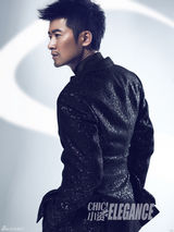 组图：任泉开春登杂志封面突破变熟男