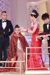 组图：2012年港姐三甲出炉 张名雅荣获冠军