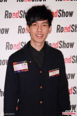 组图：张敬轩“转工”重发展空间 否认英皇付钱赎身