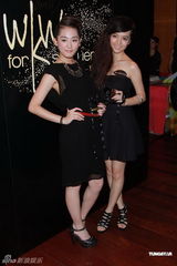 组图：王家卫广告宣传片发布 廖碧儿温碧霞助阵