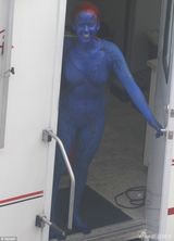 组图：劳伦斯X战警2魔形女造型曝光 曲线热辣