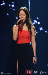 组图：少女时代性感俏舞《MCD》蝉联冠军