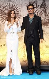 高清：《加勒比海盗4》英国首映 德普克鲁斯黑白配