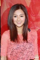 组图：张名雅否认抛弃旧友 知道曝料者是谁