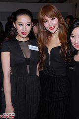 组图：蒙嘉慧公开亮相心情大好 徐濠萦汪圆圆同场