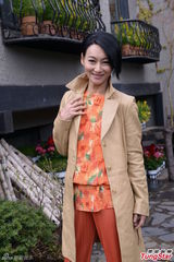 组图：惠英红新片韩国取景从影多年首遇低温症