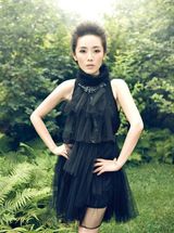 组图：车永莉写真清新秀丽 优雅华丽范儿