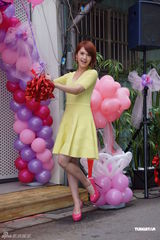 组图：杨丞琳乐当包租婆 自曝父亲曾欠巨债