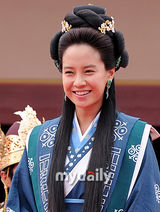 组图：李瑞镇宋智孝等穿古装宣传新剧《階伯》