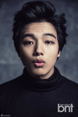 高清：韩星吕珍九时尚大片 游走于少年男人之间