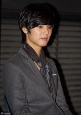 高清组图：申世京任瑟雍等宣传新片《Acoustic》