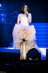 组图：那英上海感动开唱 回溯二十年流金岁月