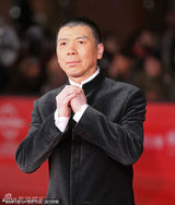 组图：冯小刚徐帆携手罗马电影节 赵涛红衣贵气