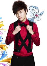 高清组图：付辛博拍喜气新年写真 重新出发势不可挡