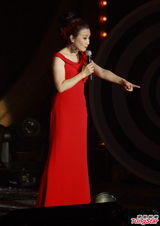 组图：汪明荃演唱会落幕 斥歌迷非法录影