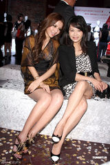 高清组图：宅男女神李毓芬为内衣走秀风情万种