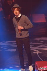 组图：容祖儿九夺劲歌金曲歌后 林峰获最受欢迎